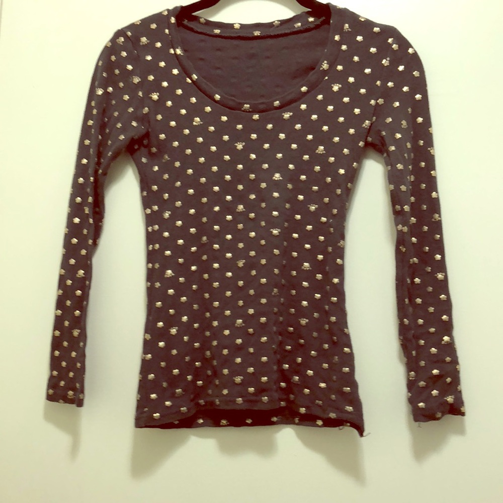 Cute stretchy comfy body fit shirt